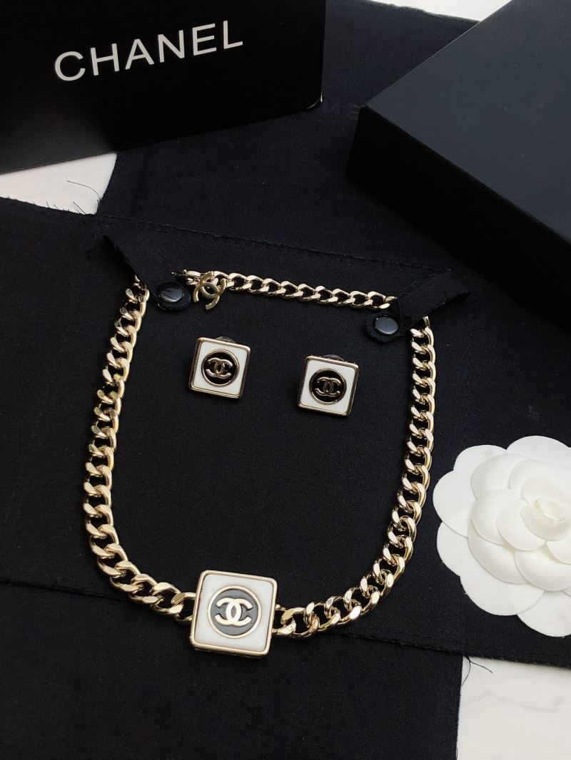 Chanel Necklaces